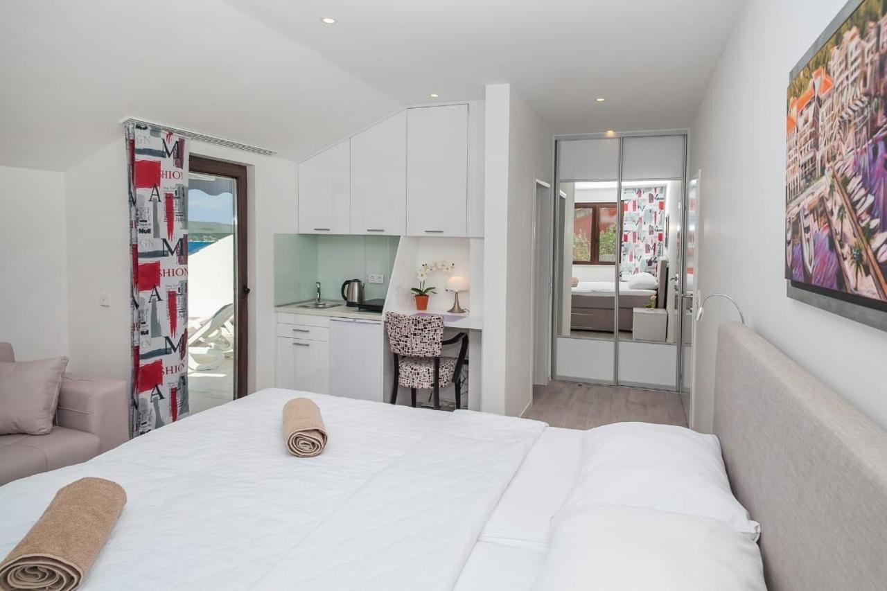 Villa Mona 2 Budva Phòng bức ảnh